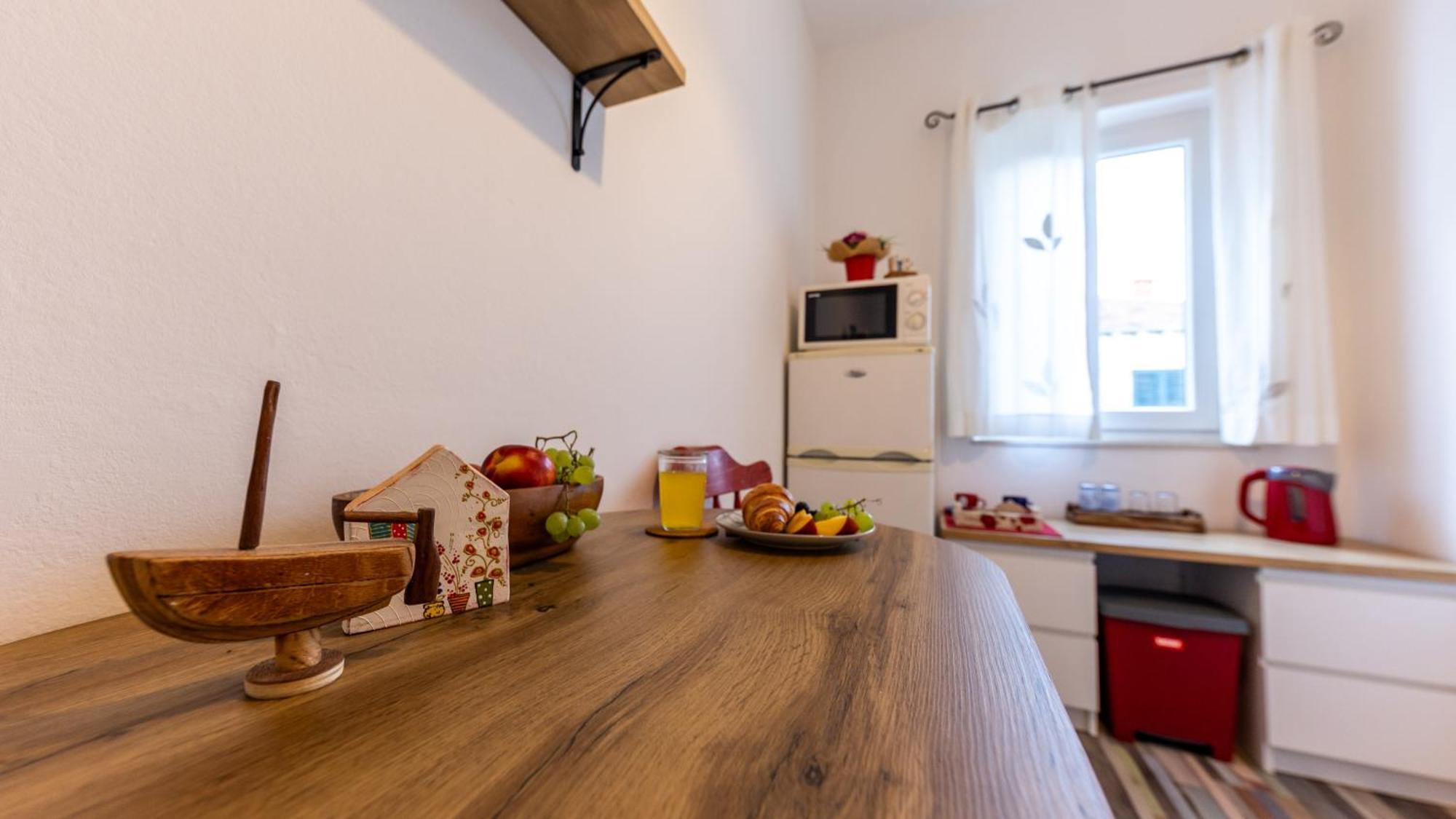 Red Holiday Apartment Dubrovnik Luaran gambar